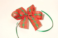 Kokarda w szkocką kratkę wielkość 8*9cm